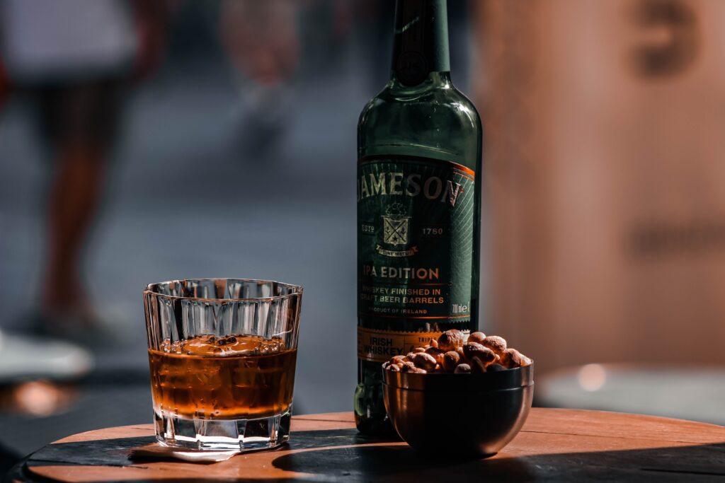 Whisky à offrir à un amateur : tout pour faire votre choix