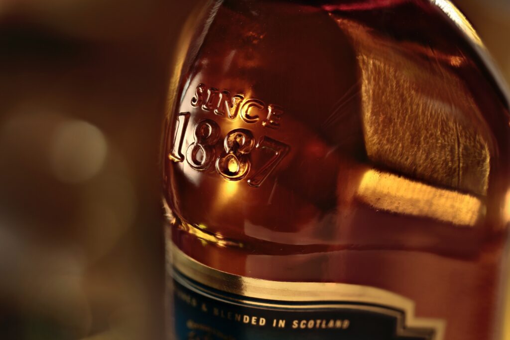 BALLANTINES DANNIVERSAIRE - CADEAU DANNIVERSAIRE POUR LUI - Whisky  Personnalisé. Bouteille de Bourbon en Cadeau. Idée Originale 