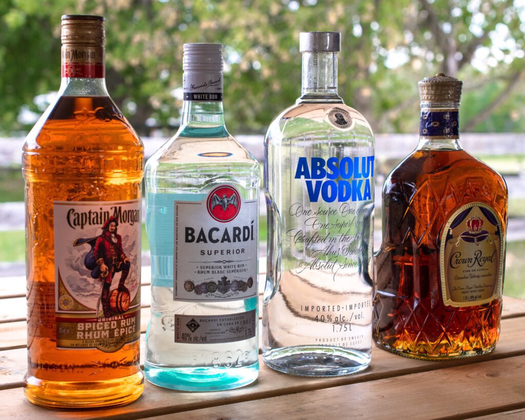 Whisky Lagavulin 16 ans d'age - Acheter vos Whisky, alcool et cocktail en  ligne